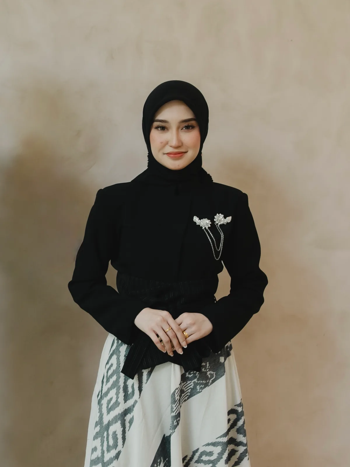 Yasmin Yatari Yusicha, S.E.